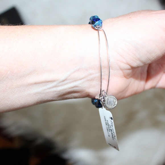 Alex and Ani,  Eden EWB Cobalt beaded bracelet New with tag - Picture 4 of 7